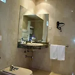Hotel Suis 3*