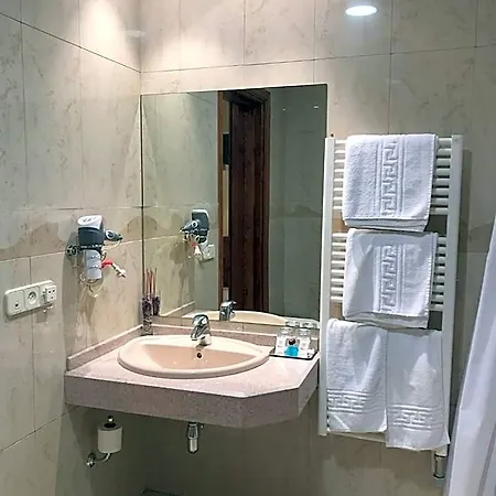 Hotel Suis Garrigas