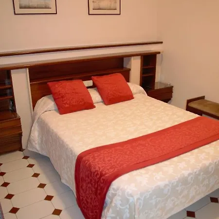Hotell Suis 3*
