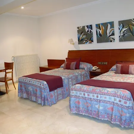 Suis 3* Sant Celoni